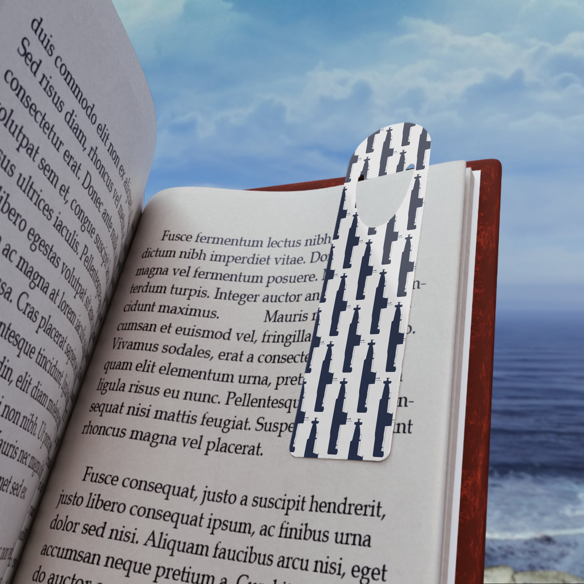 DANDOLO BOOKMARK | White bookmark with bavy Dandolo Submarine pattern